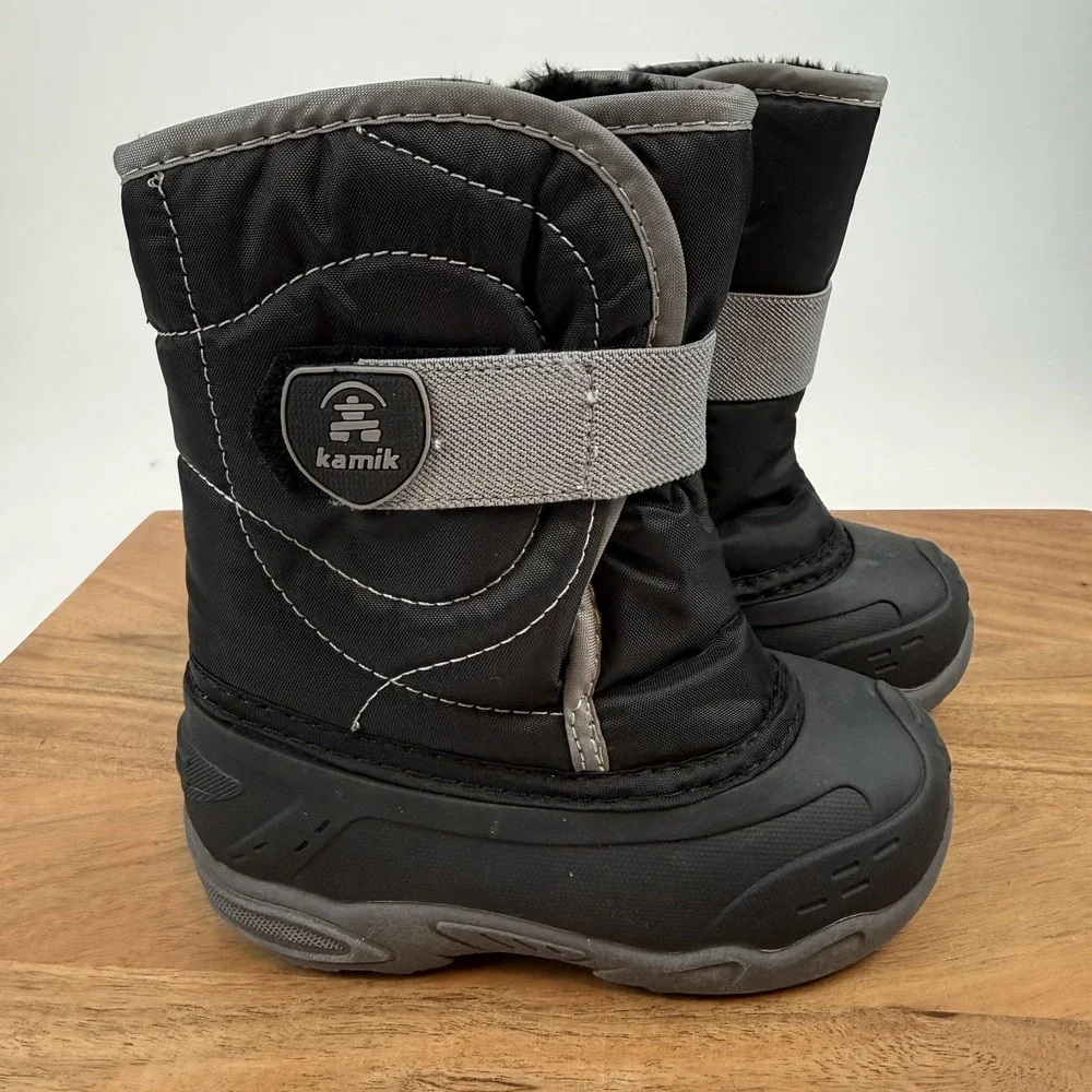 New Little Kids Kamik Snowbug 5 Black Lined Comfort Warm Snow Boot Size 10 C NIB